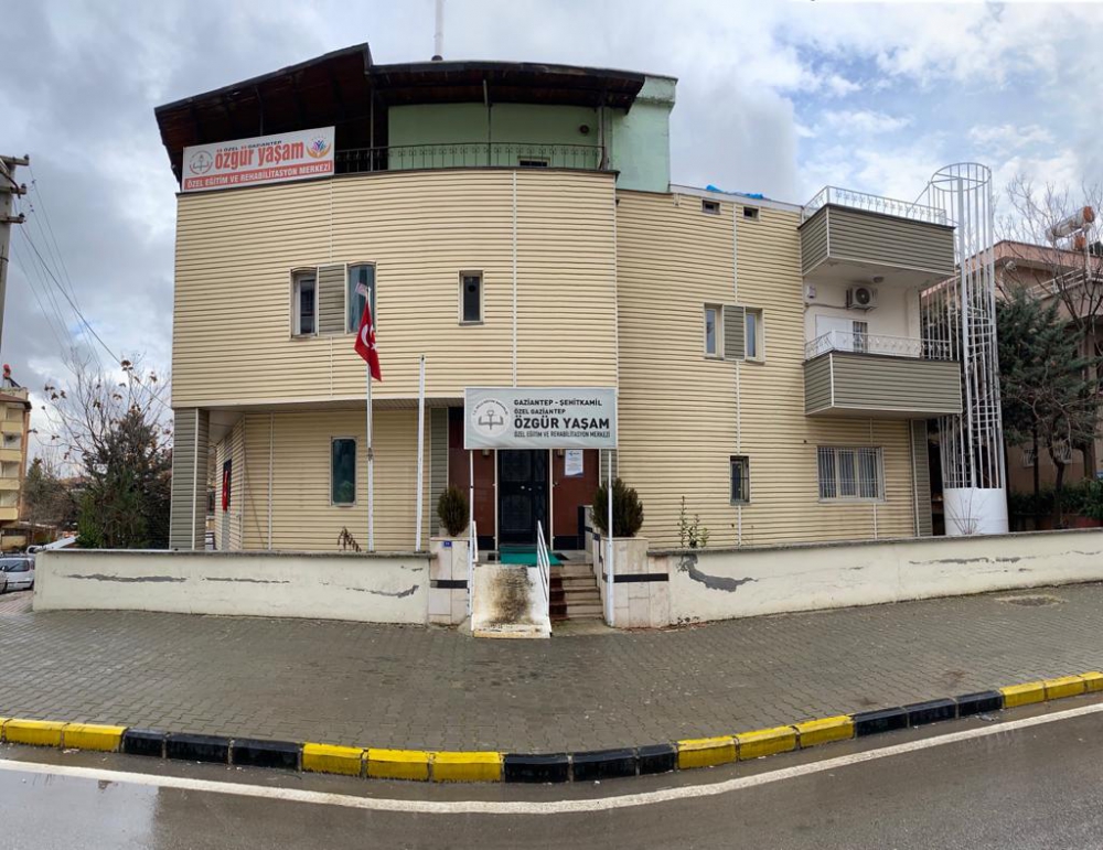 ÖZEL ÖZGÜR YAŞAM EĞİTİM VE REHABİLİTASYON MERKEZİ